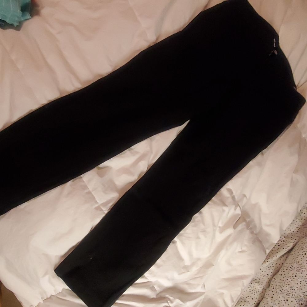 Black pixie cropped pants NWOT.